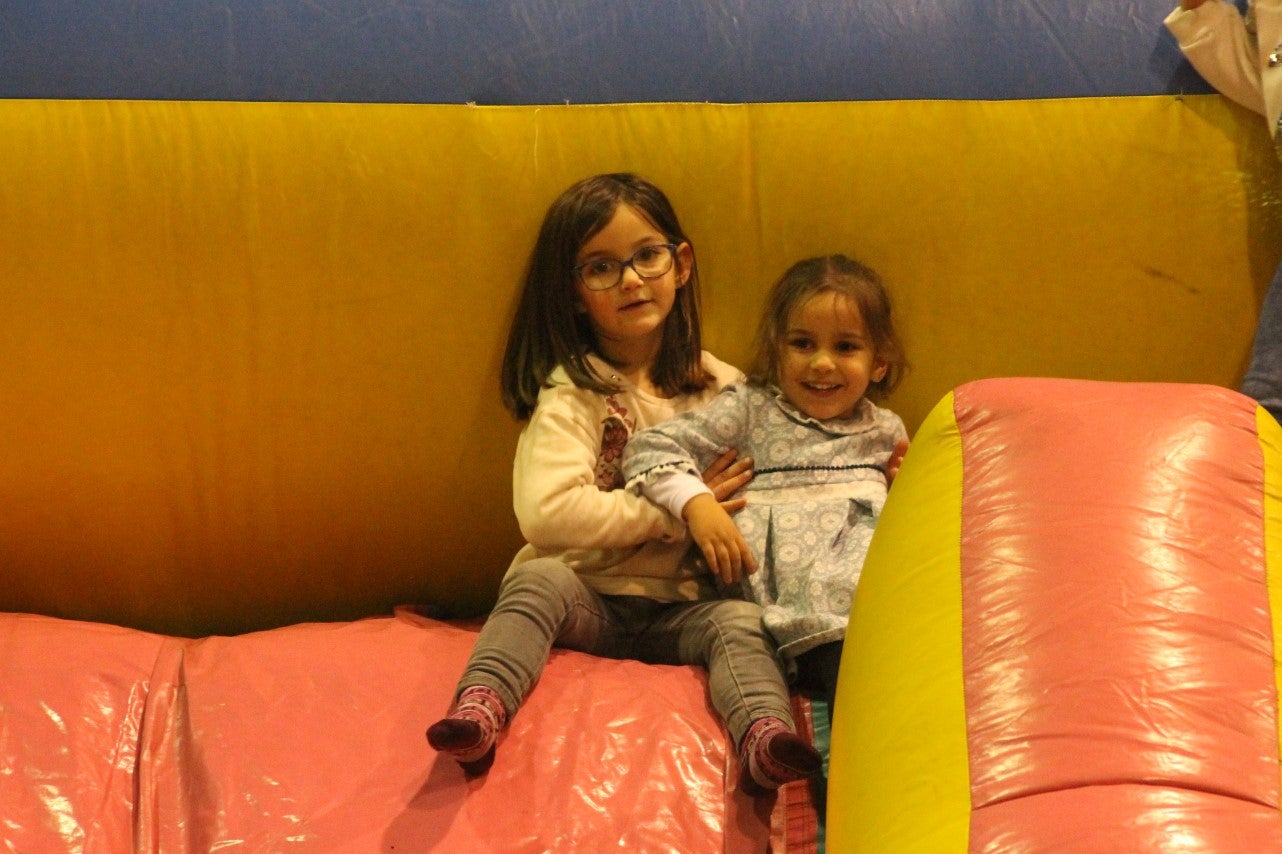 Algunas imágenes de la cabalgata de Los Reyes Magos de Oriente en Valverde de Leganés (05-01-2019)