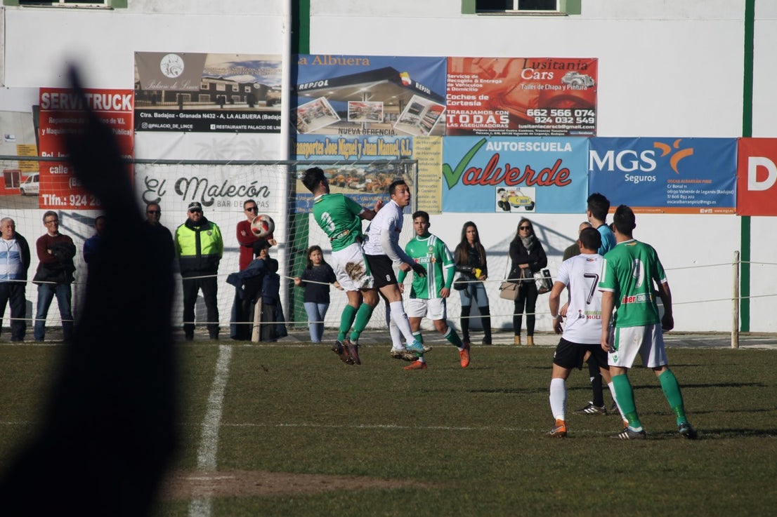 Imágenes del encuentro de la 21ª jornada de liga de Tercera División disputado en el Municipal de San Roque y que acabó 0-2 (20-01-2019)