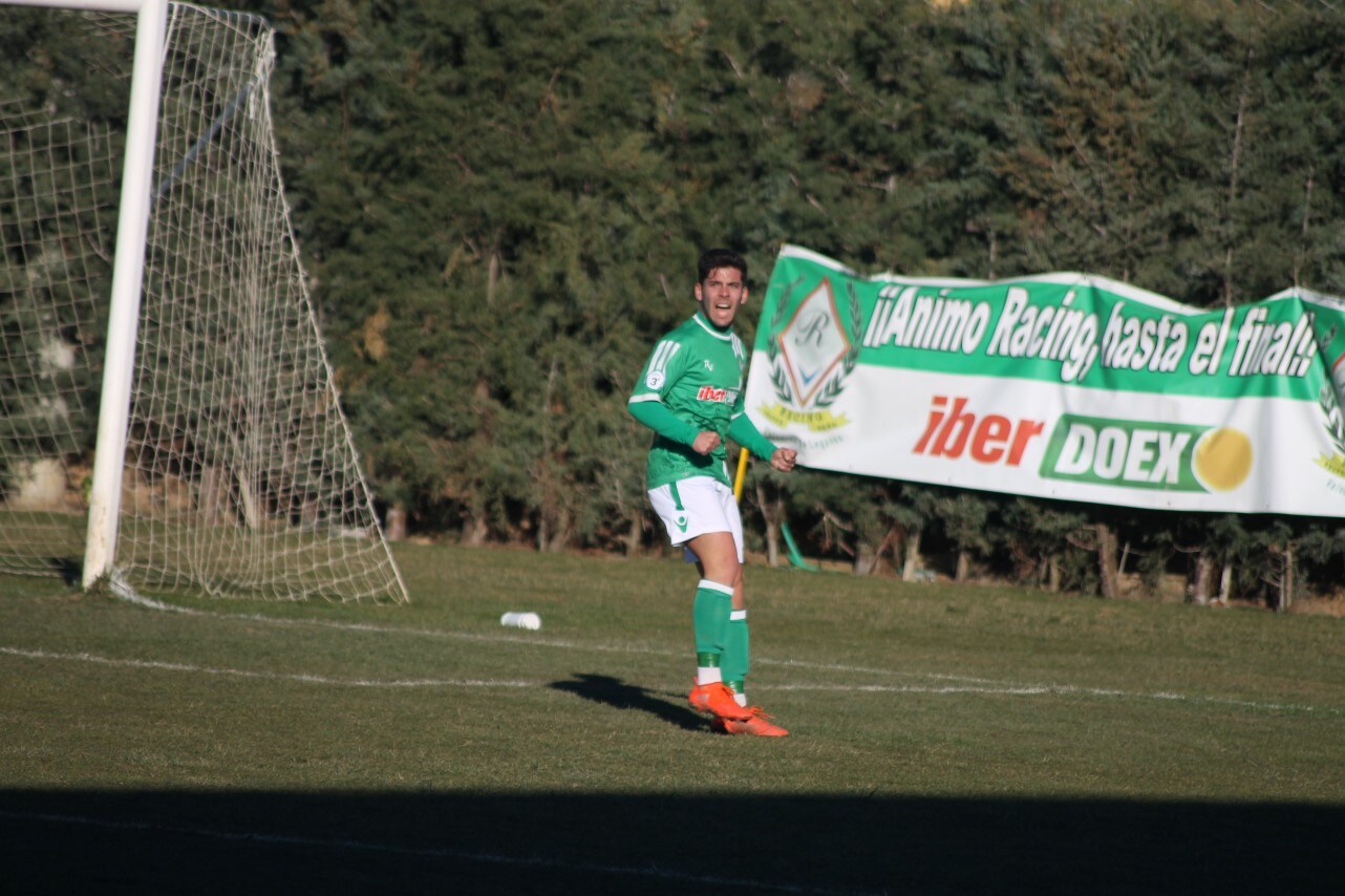 Imágenes del encuentro de la vigesimotercera jornada de liga de Tercera División, disputado en el Municipal de San Roque y que terminó 6-2 (03-02-2019)