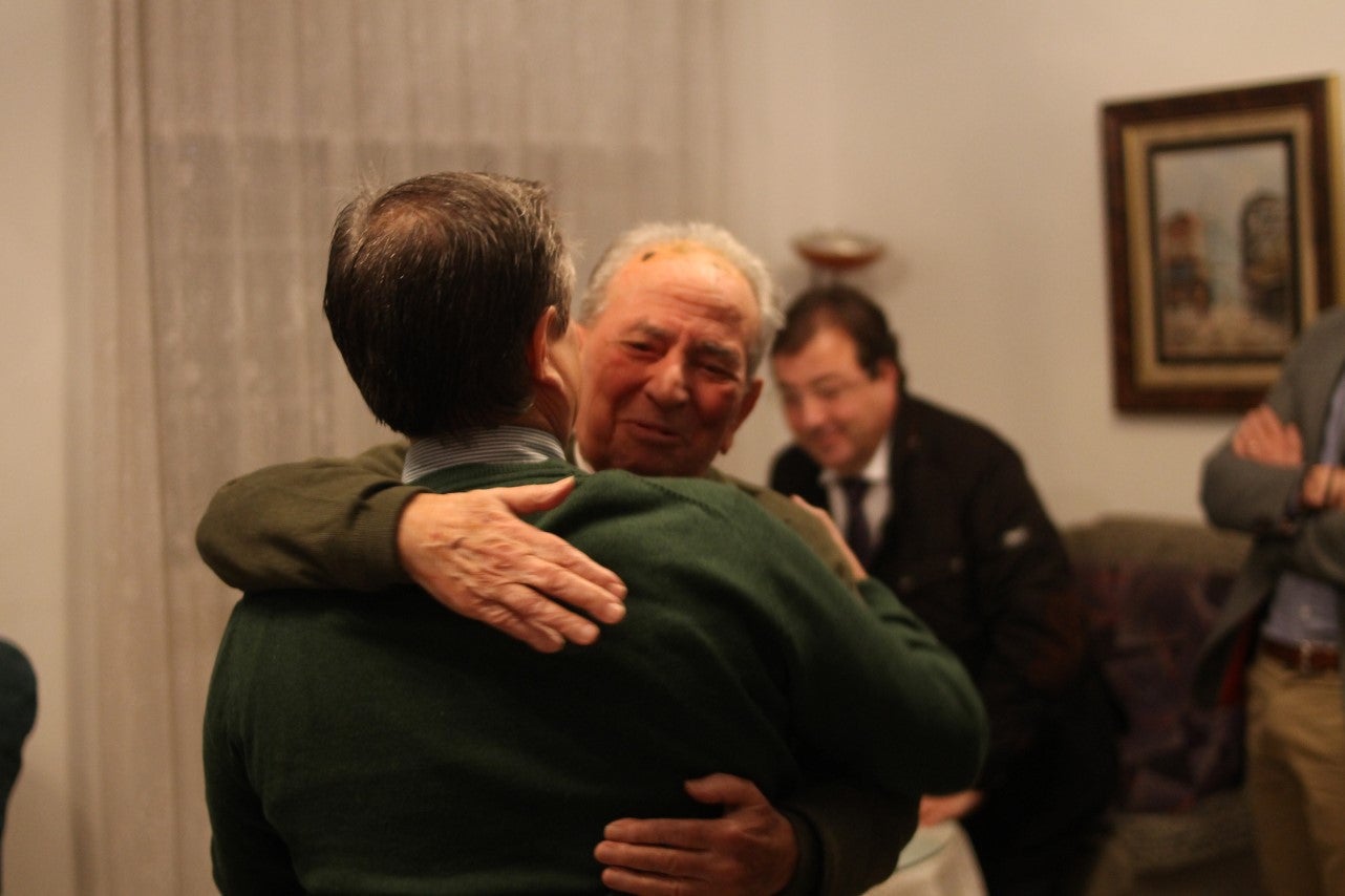 Imágenes de la presentación de la candidatura de Manolo Borrego a la alcaldía del ayuntamiento de Valverde, con la visita del presidente de la Junta, Guillermo Fernández Vara (08-02-2019)