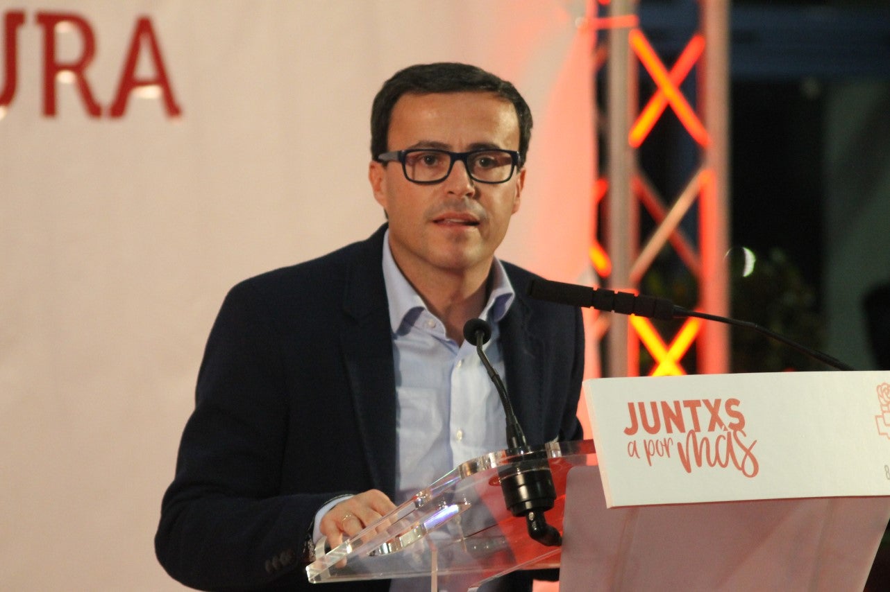 Imágenes de la presentación de la candidatura de Manolo Borrego a la alcaldía del ayuntamiento de Valverde, con la visita del presidente de la Junta, Guillermo Fernández Vara (08-02-2019)