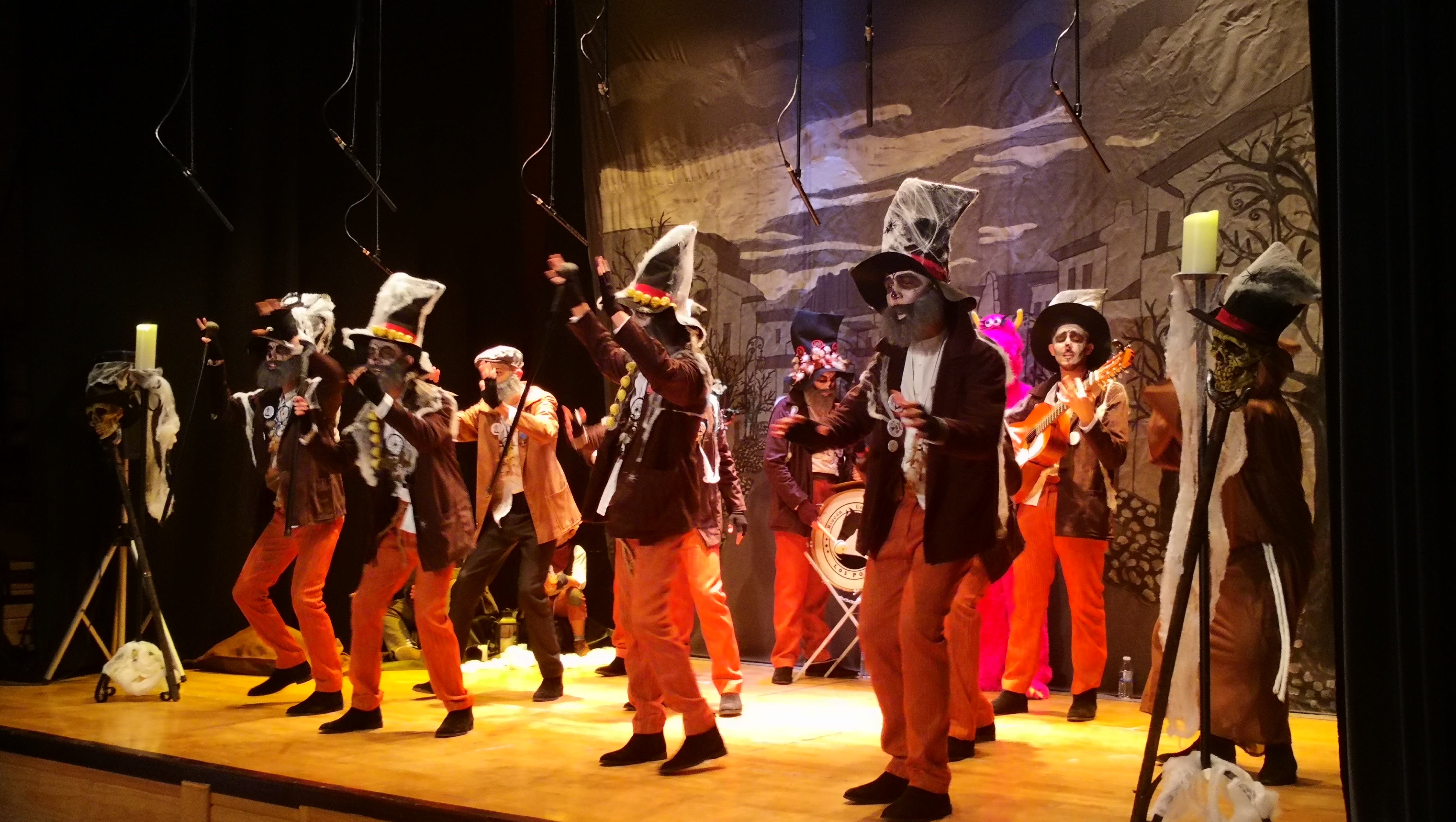 Actuación de Los Camuñas en el Concurso de Murgas del Carnaval de Valverde de Leganés 2019 (01-03-2019)