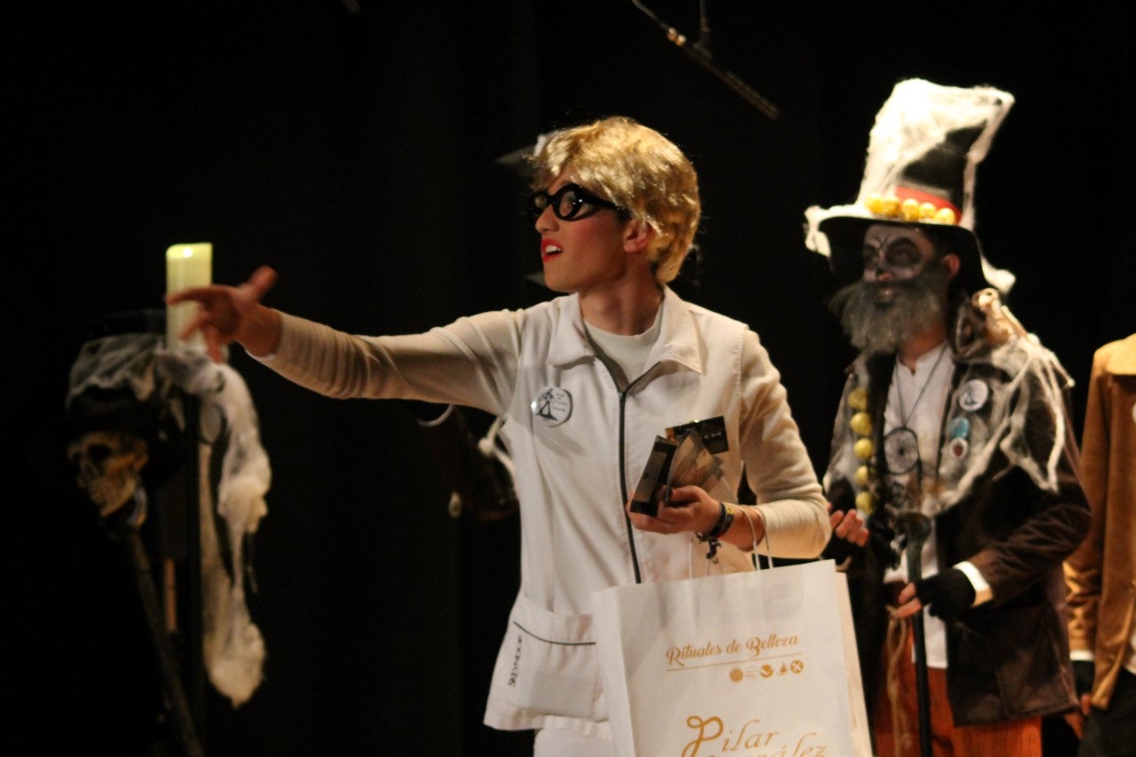 Actuación de Los Camuñas en el Concurso de Murgas del Carnaval de Valverde de Leganés 2019 (01-03-2019)