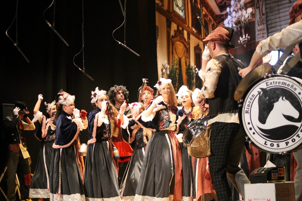 Actuación de Los Nuevitos Flama en el Concurso de Murgas del Carnaval de Valverde de Leganés 2019 (01-03-2019)