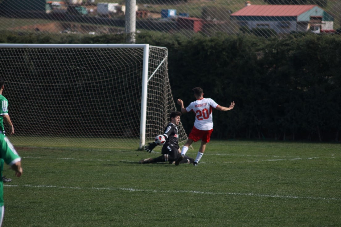 Imágenes del encuentro correspondiente a la vigesimoséptima jornada de liga de Tercera División disputado en el Municipal de San Roque, que acabó 3-2 (03-03-2019)