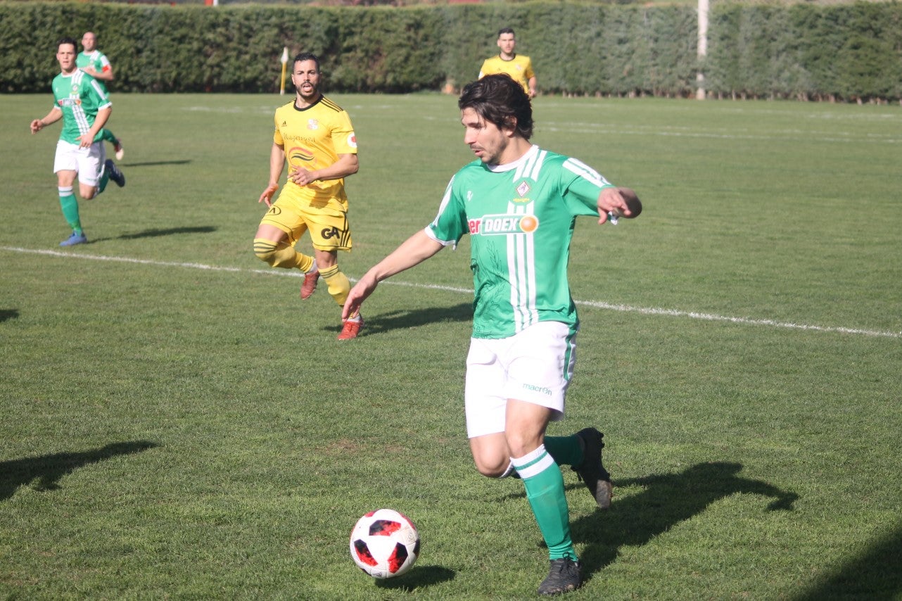 Imágenes del encuentro de la vigesimonovena jornada de liga de Tercera División disputado en el Municipal de San Roque y que finalizó con empate a cero (17-03-2019I