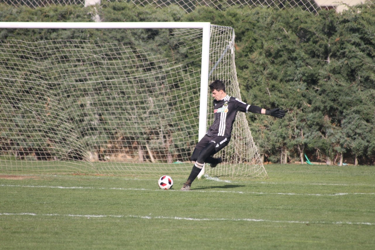 Imágenes del encuentro de la vigesimonovena jornada de liga de Tercera División disputado en el Municipal de San Roque y que finalizó con empate a cero (17-03-2019I