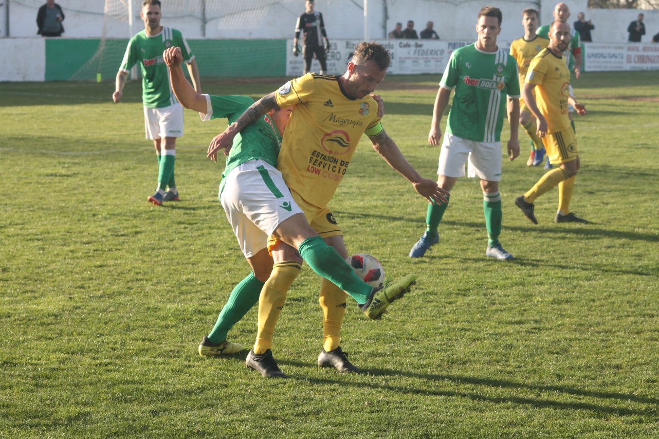 Imágenes del encuentro de la vigesimonovena jornada de liga de Tercera División disputado en el Municipal de San Roque y que finalizó con empate a cero (17-03-2019I