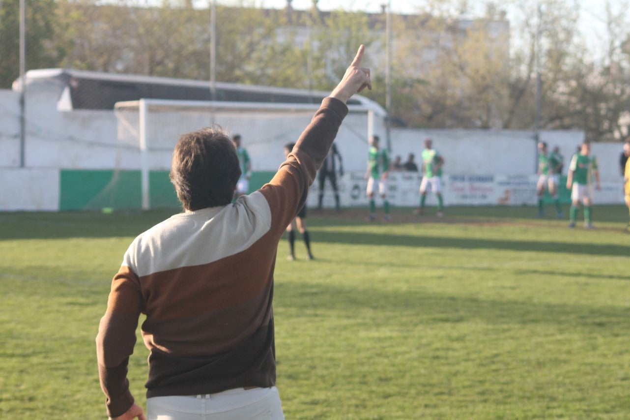 Imágenes del encuentro de la vigesimonovena jornada de liga de Tercera División disputado en el Municipal de San Roque y que finalizó con empate a cero (17-03-2019I