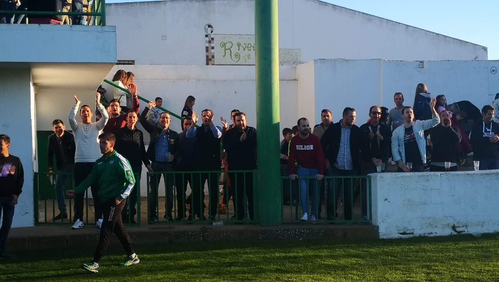Imágenes del encuentro de la vigesimonovena jornada de liga de Tercera División disputado en el Municipal de San Roque y que finalizó con empate a cero (17-03-2019I