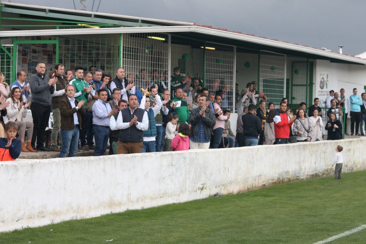 Imágenes del encuentro de la trigésimo primera jornada de Tercera División disputado en el Municipal de San roque y que acabó con 1-2 (31-03-2019)