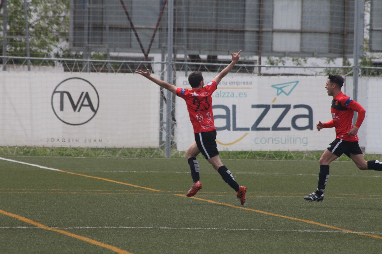 Algunas imágenes del encuentro de la 34ª jornada de Tercera División disputado en Montijo, y que finalizó con empate a uno (18-04-2019)