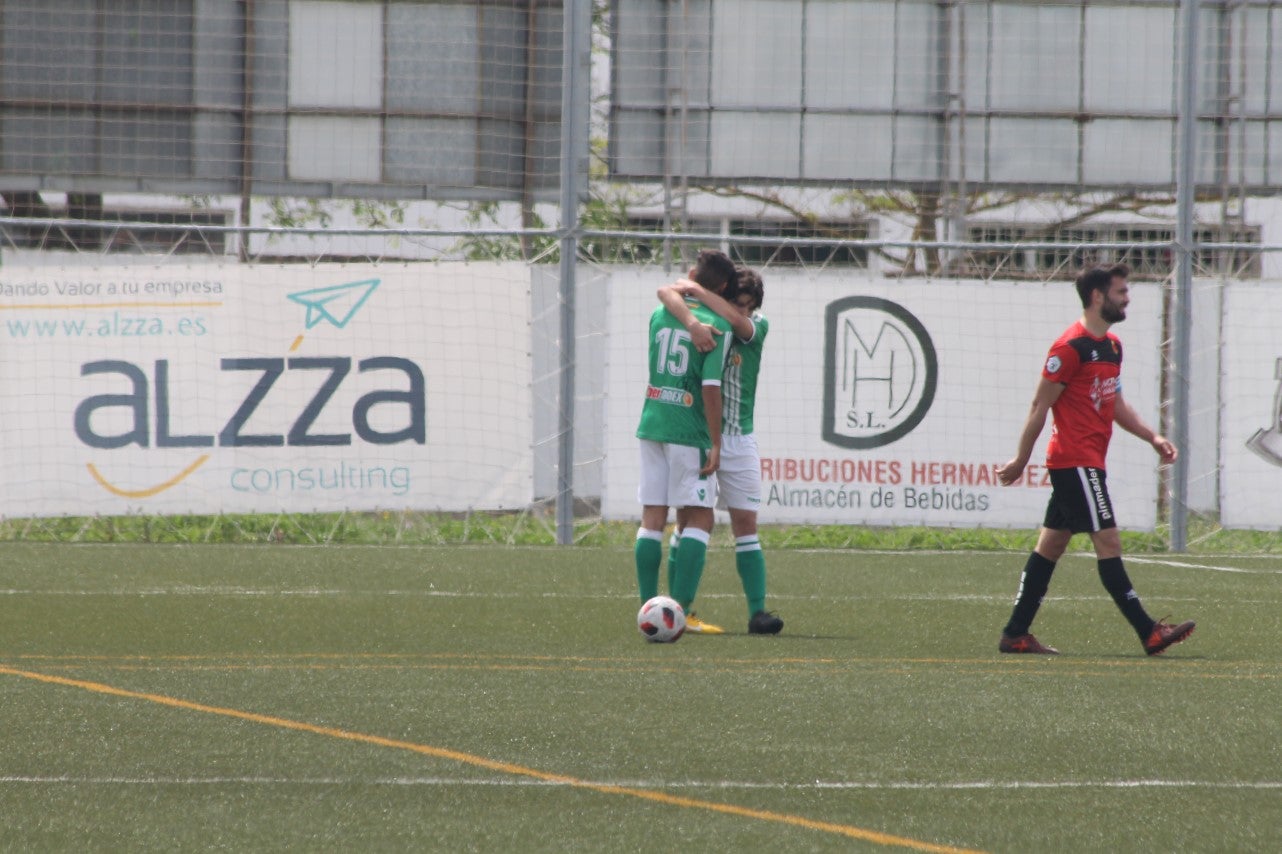Algunas imágenes del encuentro de la 34ª jornada de Tercera División disputado en Montijo, y que finalizó con empate a uno (18-04-2019)
