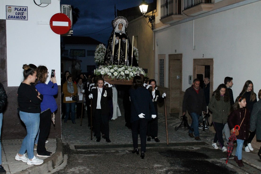 Imágenes de la procesión de Nuestro Señor Jesús Nazareno y la Virgen de los Dolores (17-04-2019)