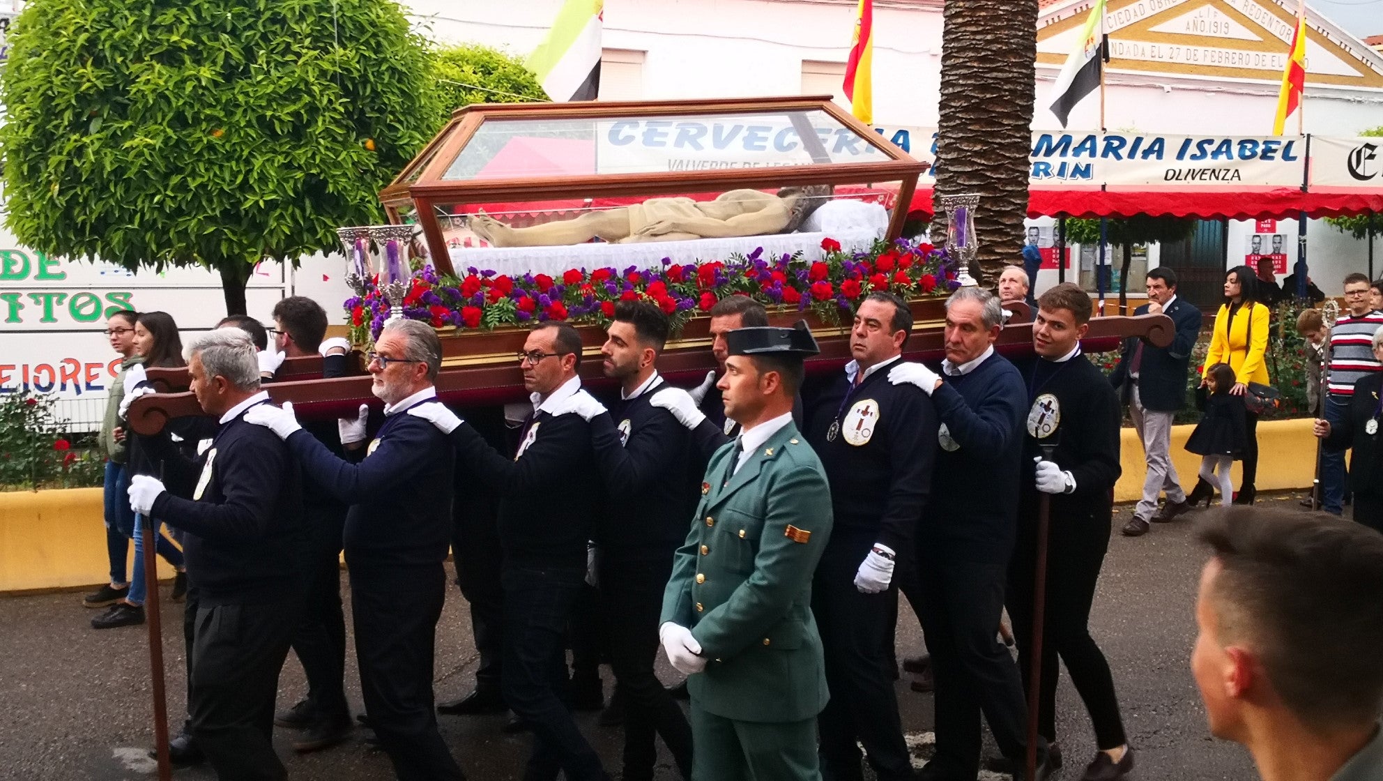 Algunas imágenes de la Procesión del Santo Entierro celebrada el Viernes Santo (19-04-2019)