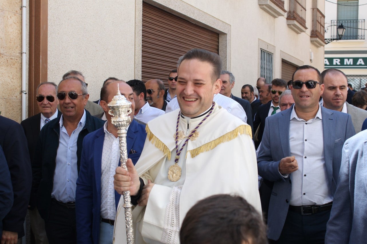 Imágenes de la celebración del Domingo de Resurrección con el que se ha dado por finalizada la Semana Santa en Valverde de Leganés (21-04-2019)