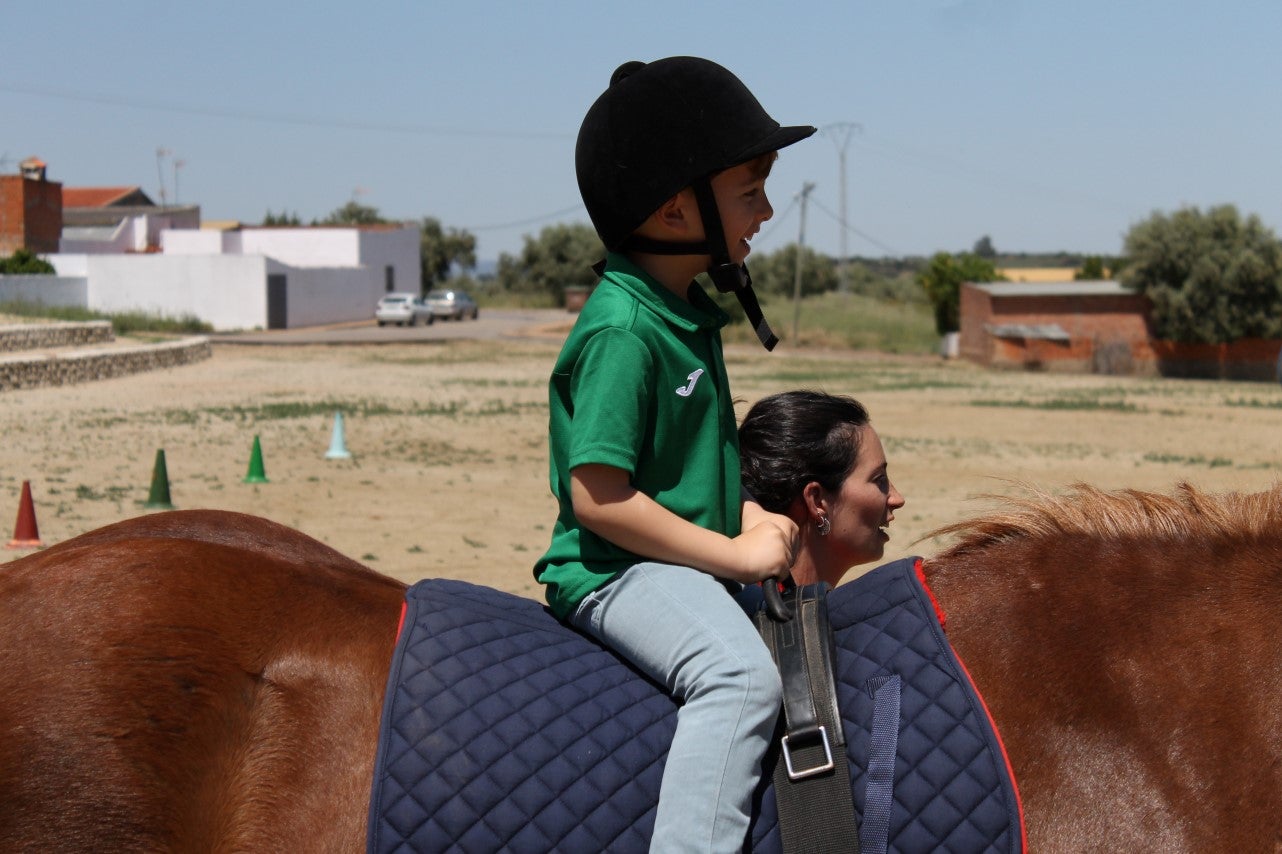 Imágenes de las actividades del sábado de la novena edición de 'Vive la Trashumancia' (04-05-2019)