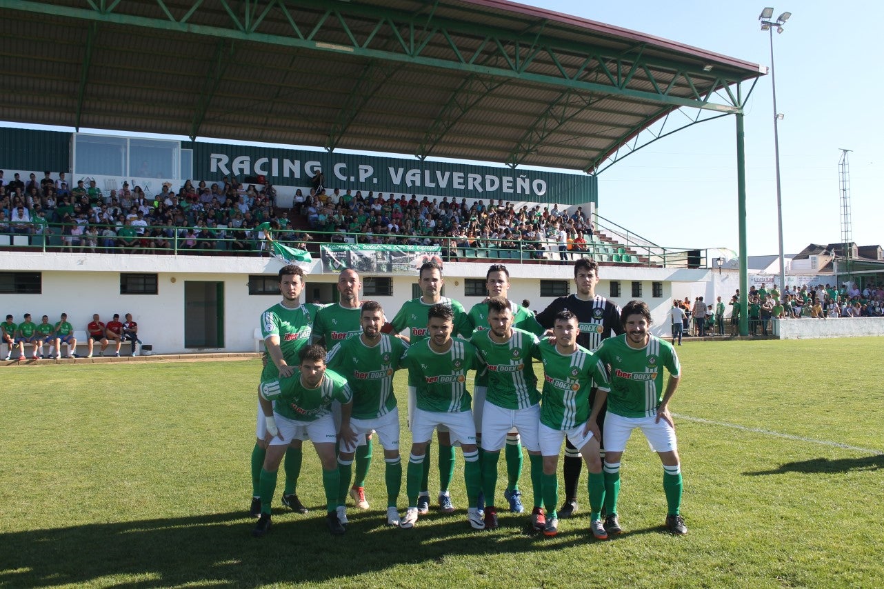 Imágenes del encuentro de la 37ª jornada de liga de Tercera División disputado en el Municipal de San Roque y que terminó 0-2 (12-05-2019)