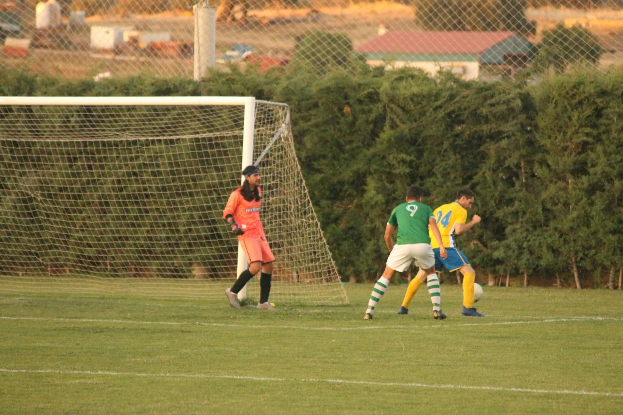 Imágenes del encuentro de vuelta de la eliminatoria de ascenso a Primera División Juvenil Extremeña que se disputó en el Municipal de San Roque y que terminó 4-3, certificándose el ascenso valverdeño (24-05-2019)