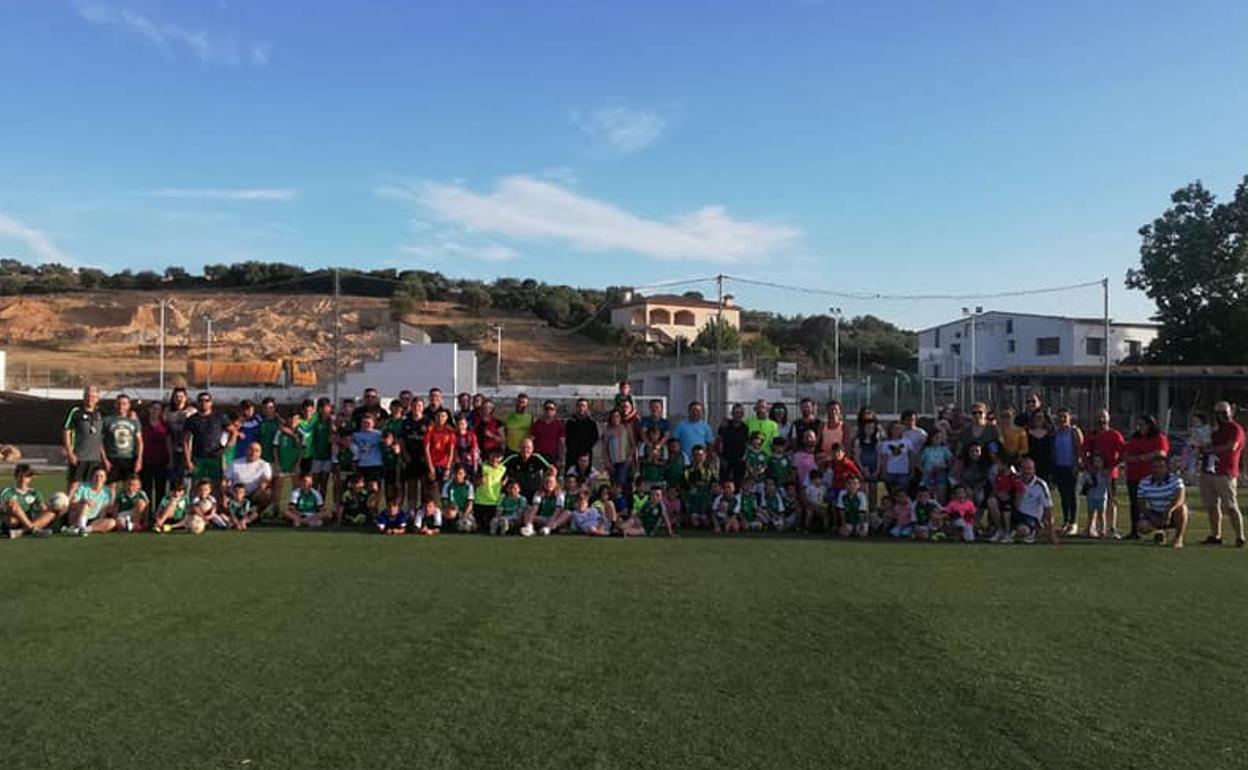 Participantes en la clausura de la temporada