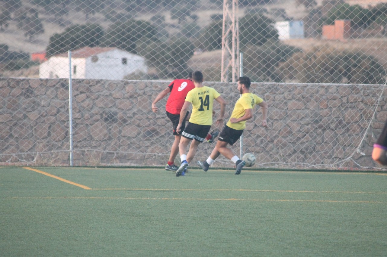 Algunas imágenes de la final y el tercer y cuarto puesto del torneo de verano de fútbol 7 disputado en Valverde de Leganés (01-08-2019)