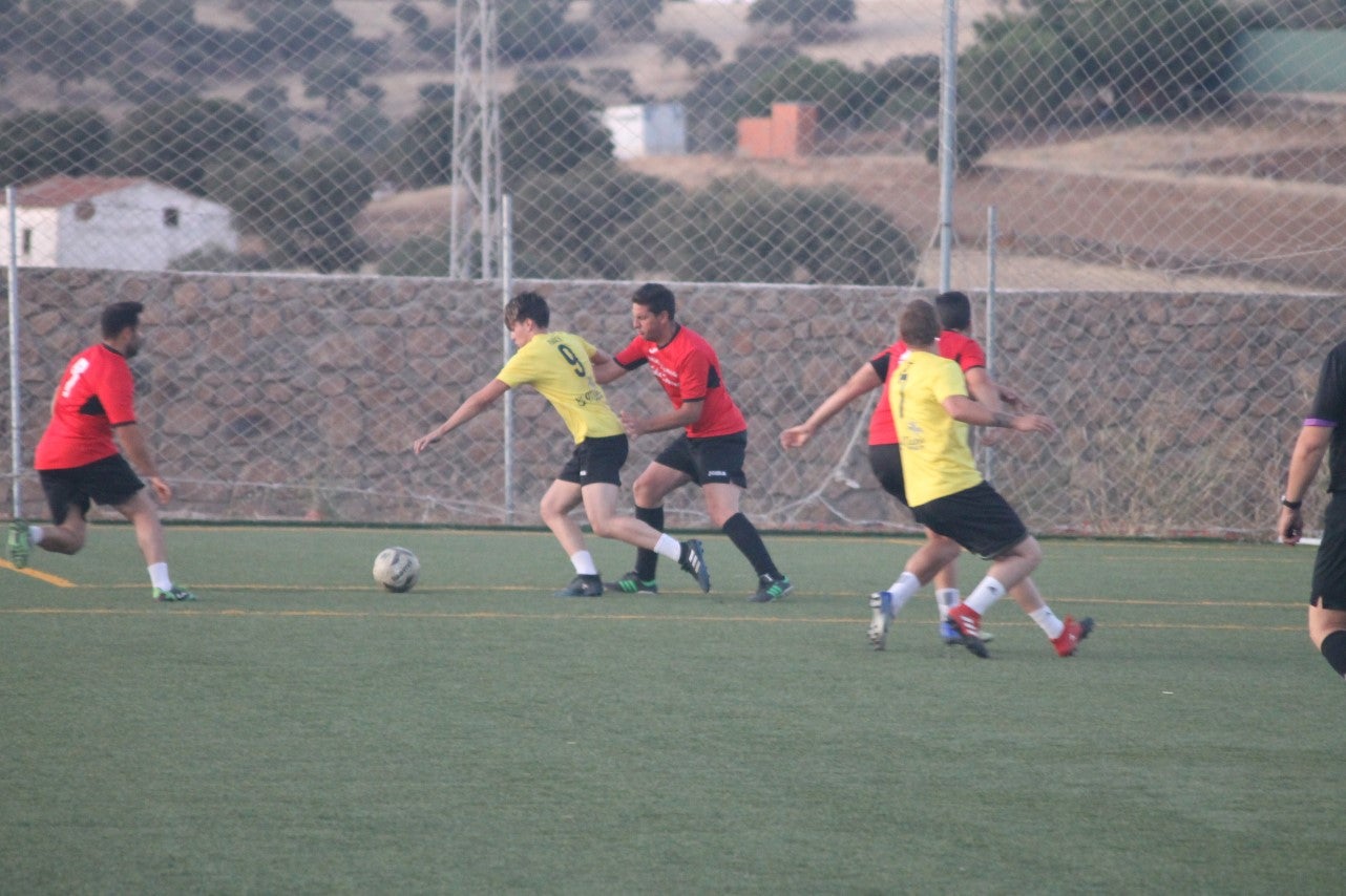 Algunas imágenes de la final y el tercer y cuarto puesto del torneo de verano de fútbol 7 disputado en Valverde de Leganés (01-08-2019)