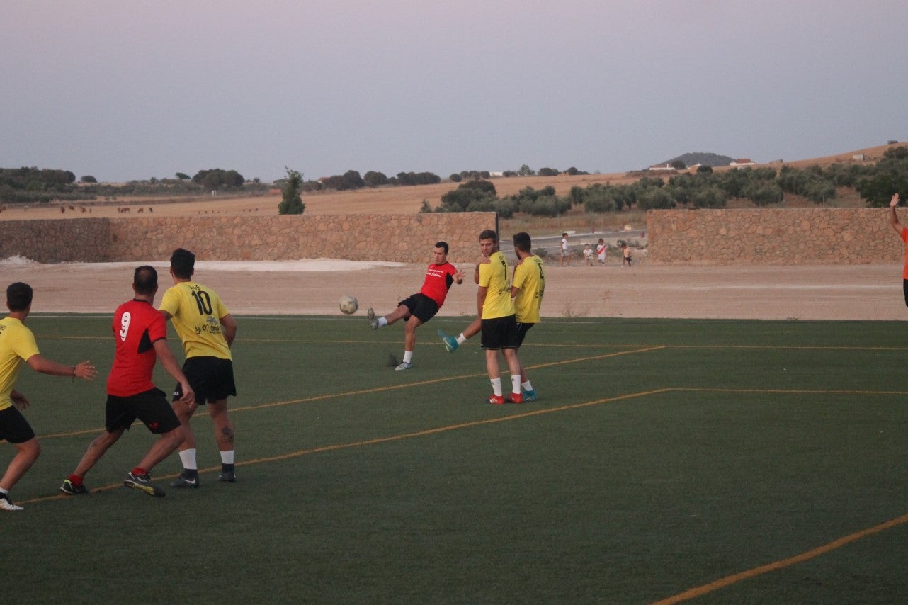 Algunas imágenes de la final y el tercer y cuarto puesto del torneo de verano de fútbol 7 disputado en Valverde de Leganés (01-08-2019)