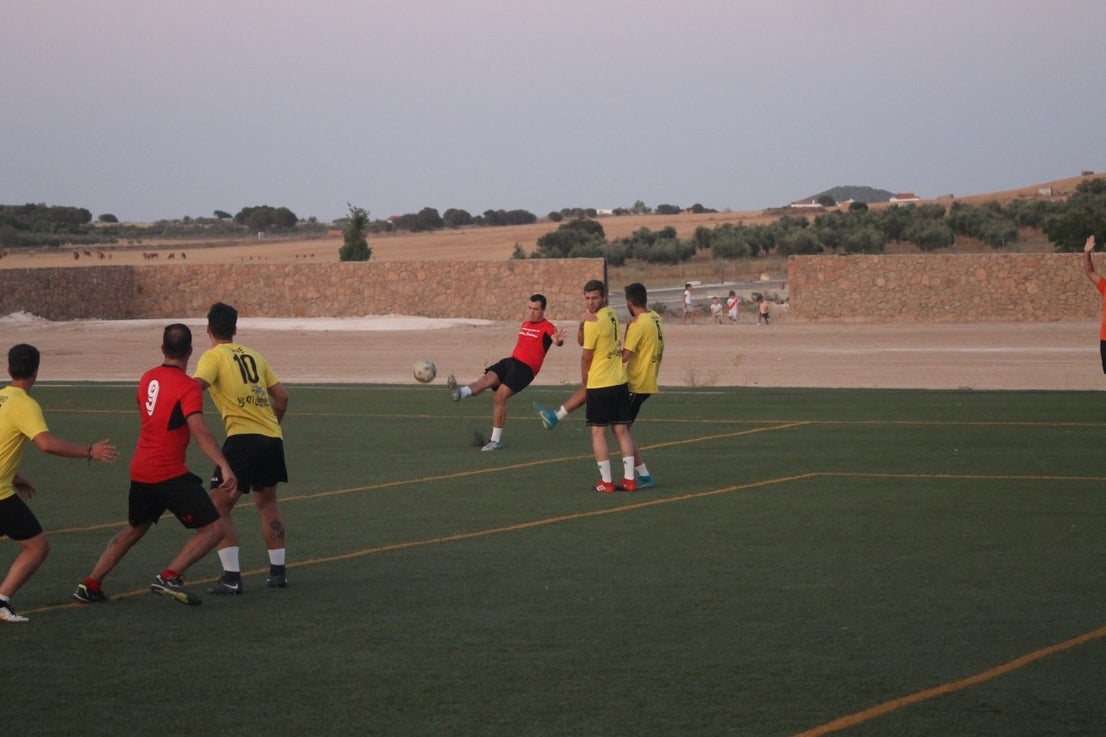 Algunas imágenes de la final y el tercer y cuarto puesto del torneo de verano de fútbol 7 disputado en Valverde de Leganés (01-08-2019)