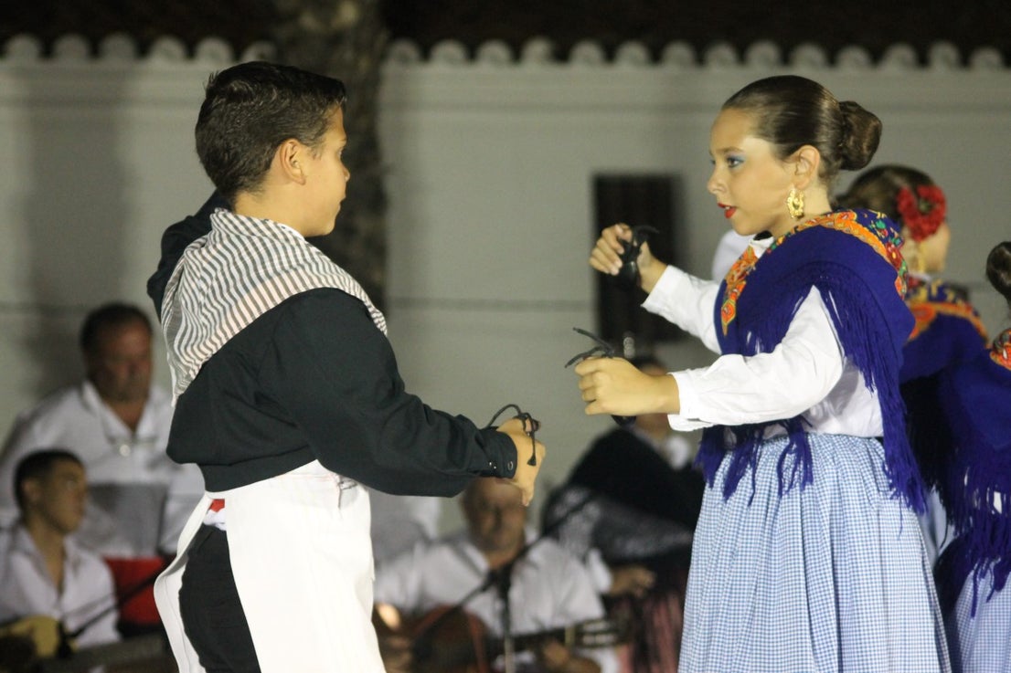 Algunas imágenes del Festival Folklórico Infantil con la participación de los Coros y Danzas de Valverde y de Torrox (06-08-2019)
