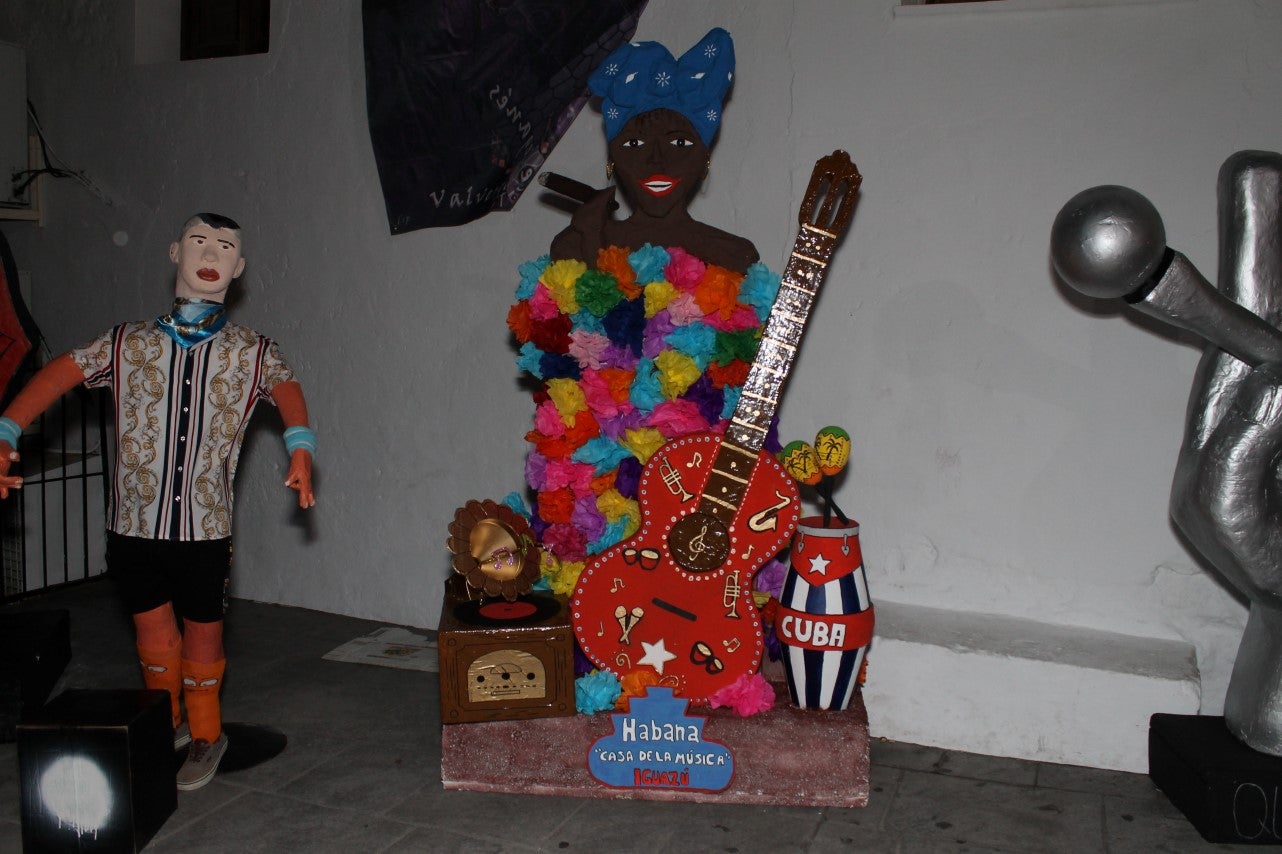 Algunas imágenes de la fiesta de 'Los Bartolos' celebrada en la plaza de la Constitución y sus alrededores (10-08-2019)
