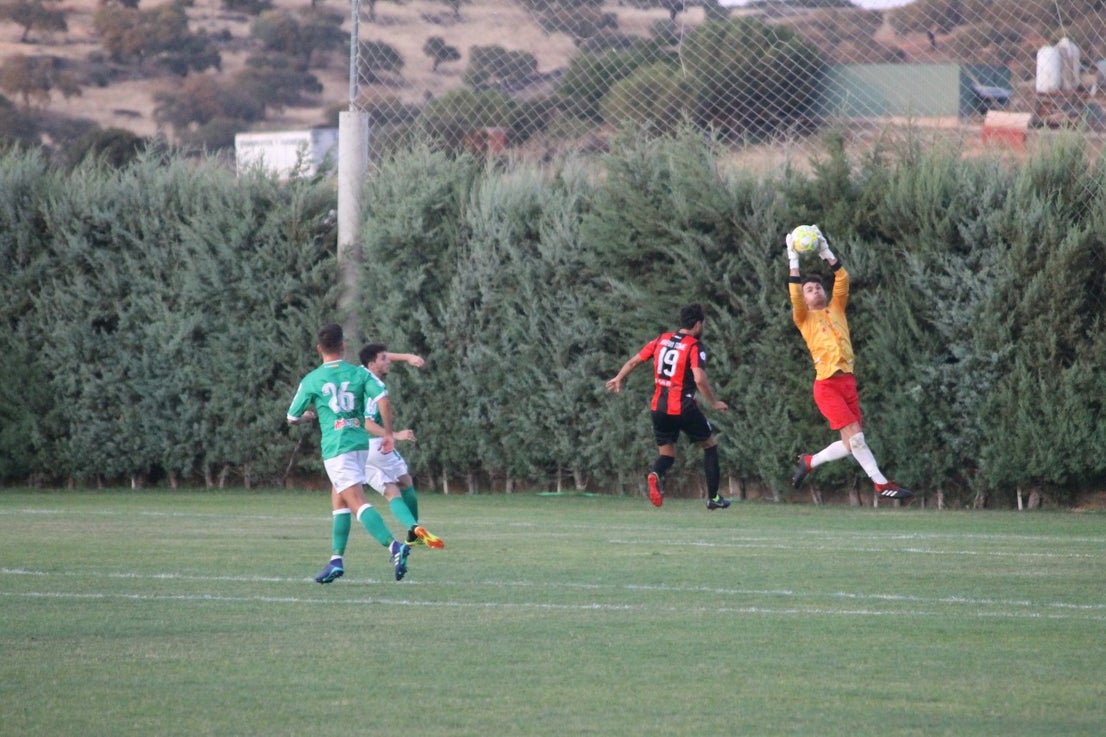 Algunas imágenes del encuentro de cuartos de la Copa Federación entre el Racing Valverdeño y el Llerenense que finalizó con 3-0 (11-08-2019)