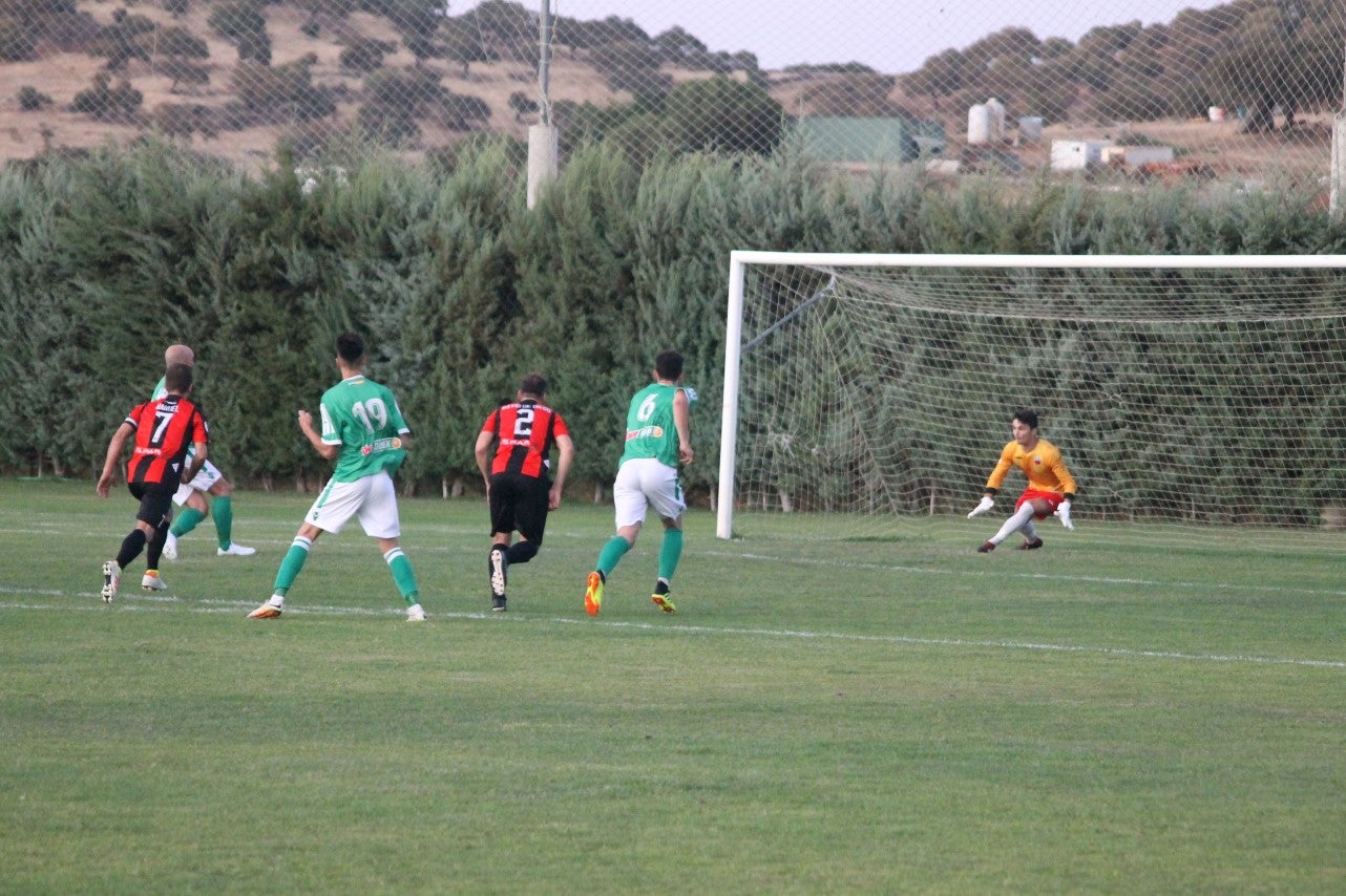 Algunas imágenes del encuentro de cuartos de la Copa Federación entre el Racing Valverdeño y el Llerenense que finalizó con 3-0 (11-08-2019)