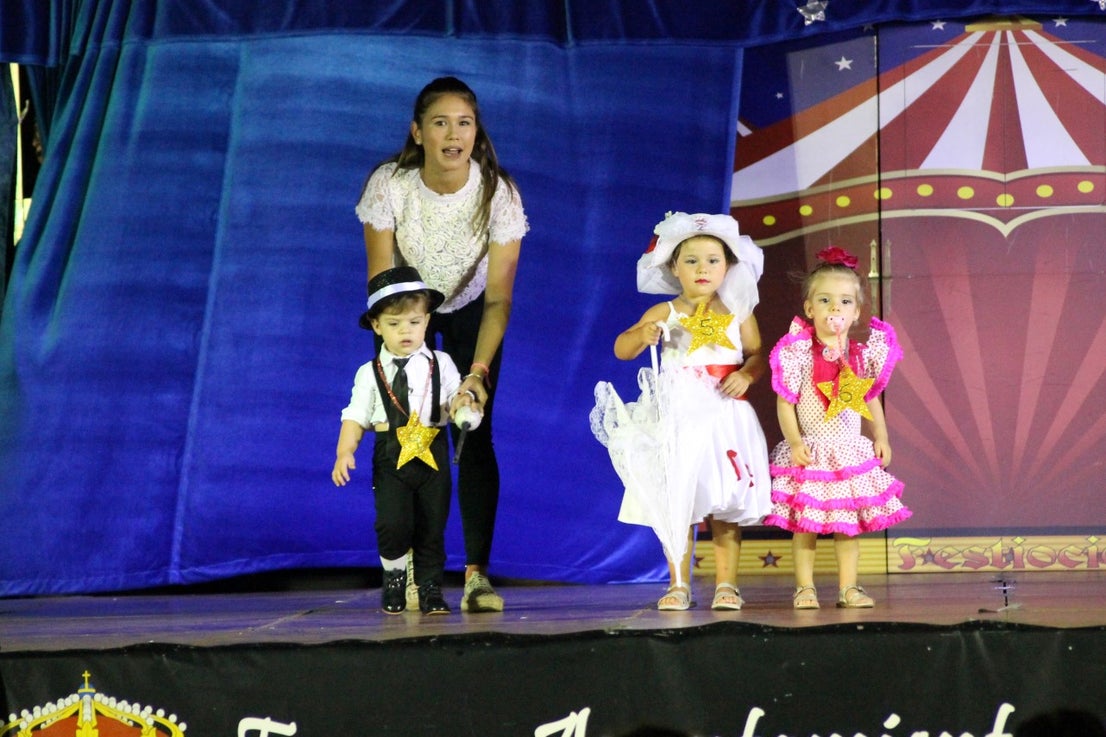 Imágenes del desfile infantil 2019 que tuvo lugar en la plaza de la Constitución (08-08-2019)