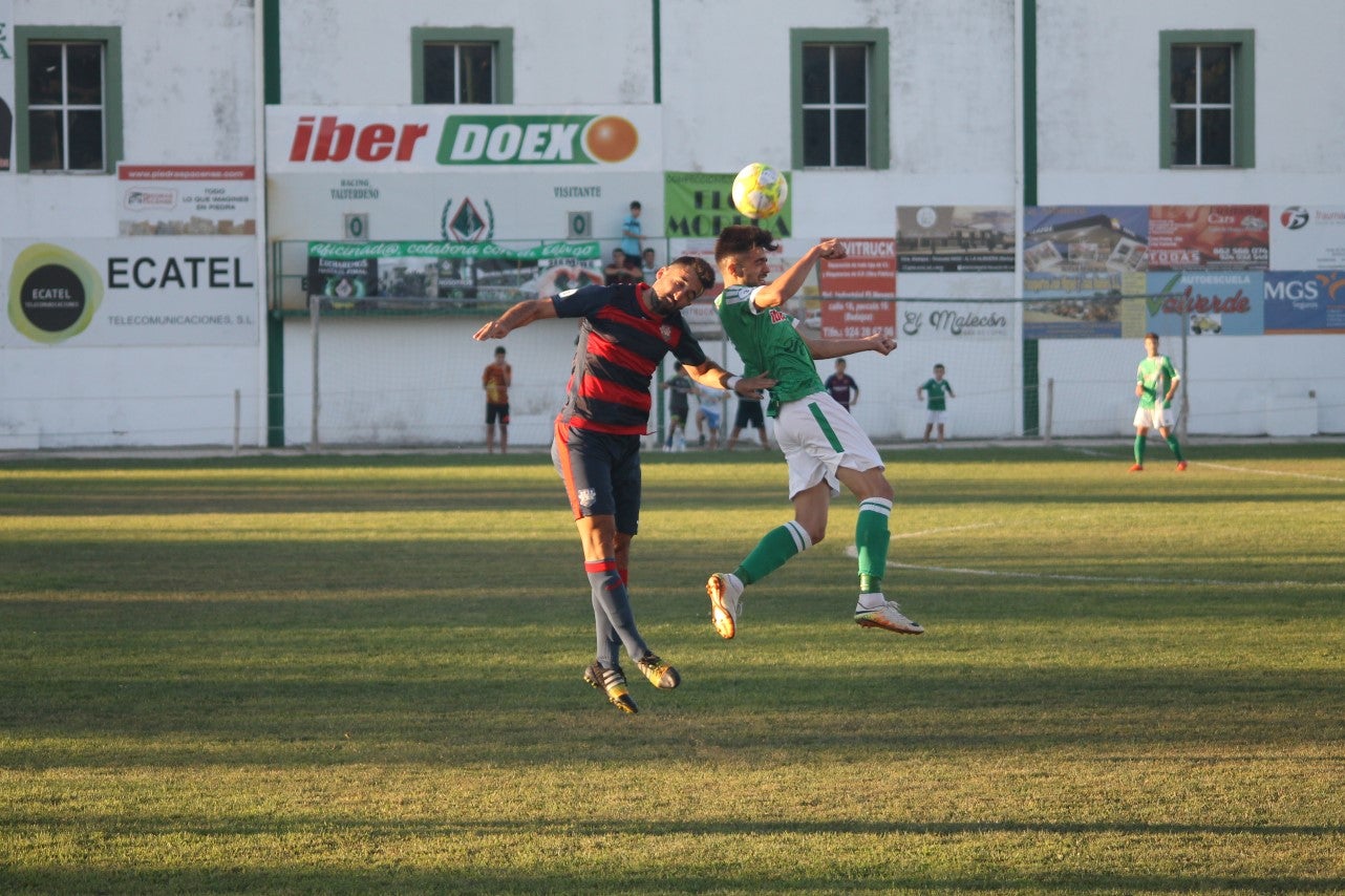 Imágenes de la semifinal de la Copa Federación que han jugado Racing Valverdeño y Arroyo en el Municipal de San Roque y que finalizó con 0-1 (18-08-2019)
