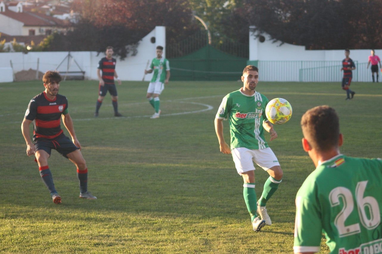Imágenes de la semifinal de la Copa Federación que han jugado Racing Valverdeño y Arroyo en el Municipal de San Roque y que finalizó con 0-1 (18-08-2019)