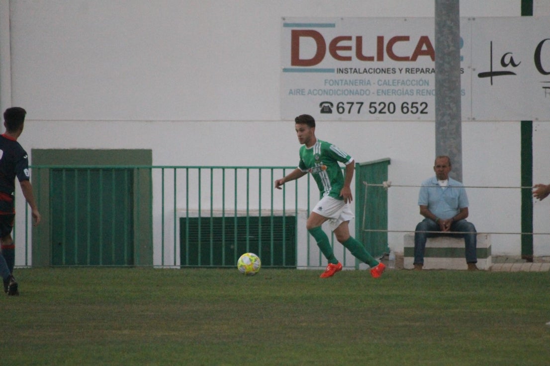 Imágenes de la semifinal de la Copa Federación que han jugado Racing Valverdeño y Arroyo en el Municipal de San Roque y que finalizó con 0-1 (18-08-2019)