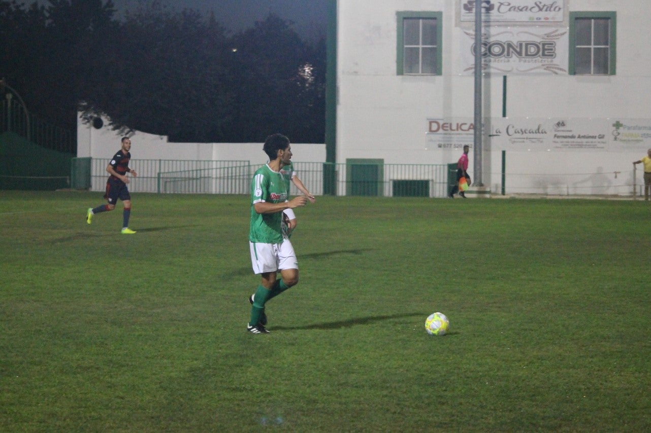 Imágenes de la semifinal de la Copa Federación que han jugado Racing Valverdeño y Arroyo en el Municipal de San Roque y que finalizó con 0-1 (18-08-2019)