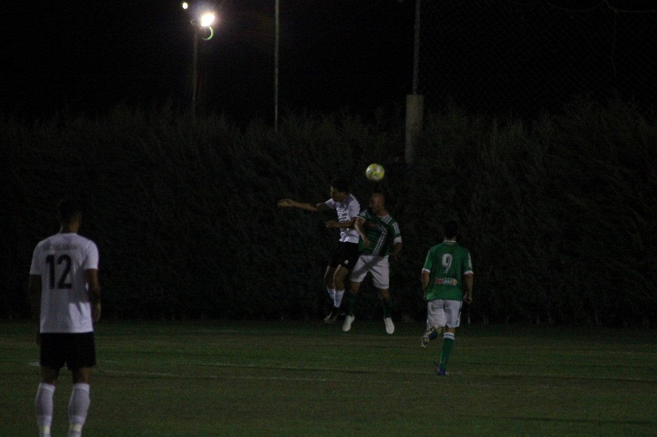 Imágenes del encuentro de la primera jornada de liga de Tercera División disputado en el Municipal de San Roque, y que acabó con 2-1 en el marcador (25-08-2019)