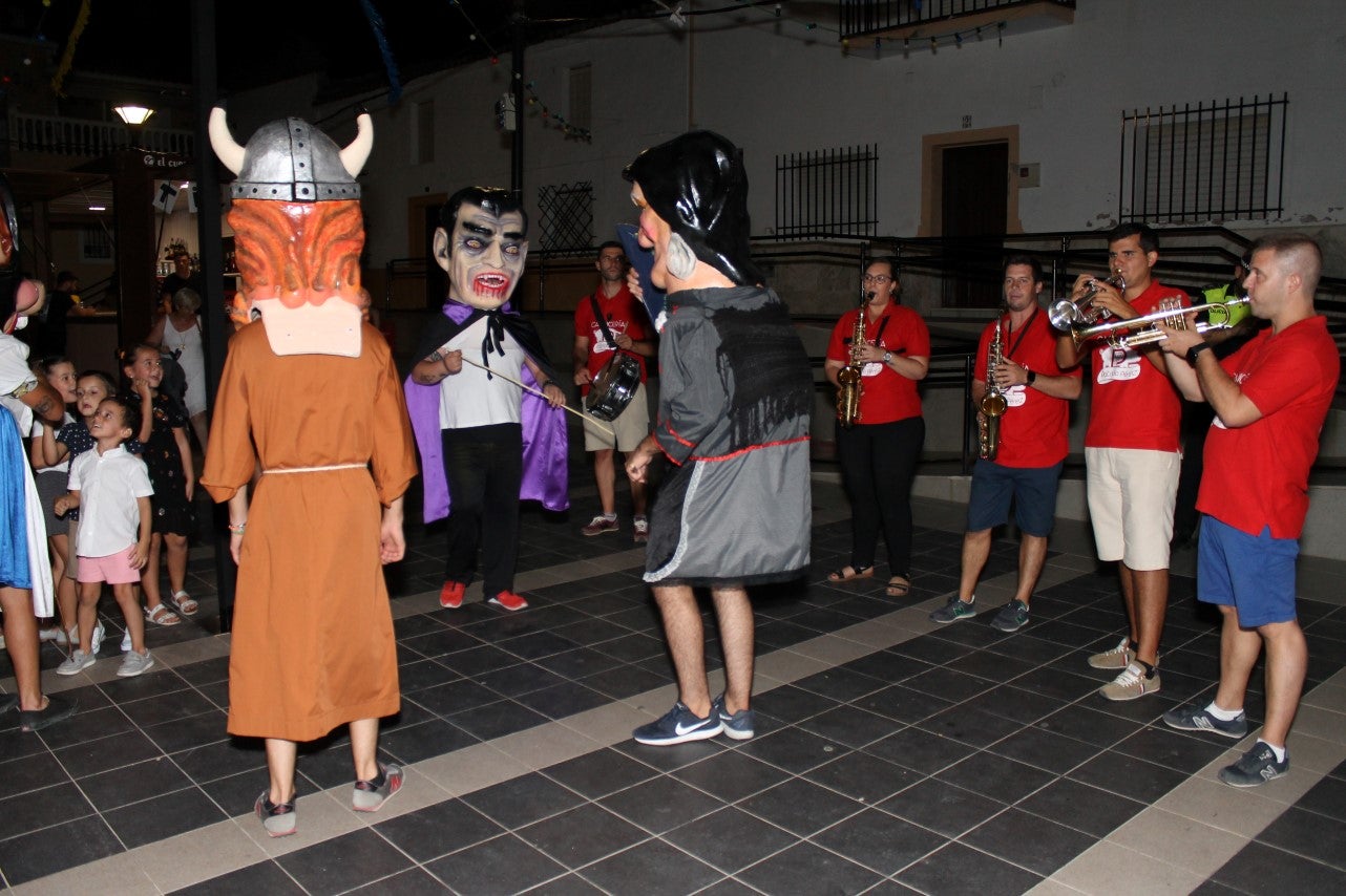 Algunas imágenes de la noche inaugural de las Ferias y Fiestas de San Bartolomé 2019 (22-08-2019)