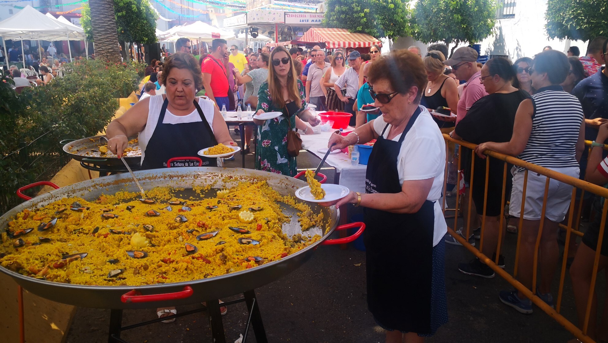 Algunas imágenes del viernes de las Ferias y Fiestas de San Bartolomé 2019 (23-08-2019)