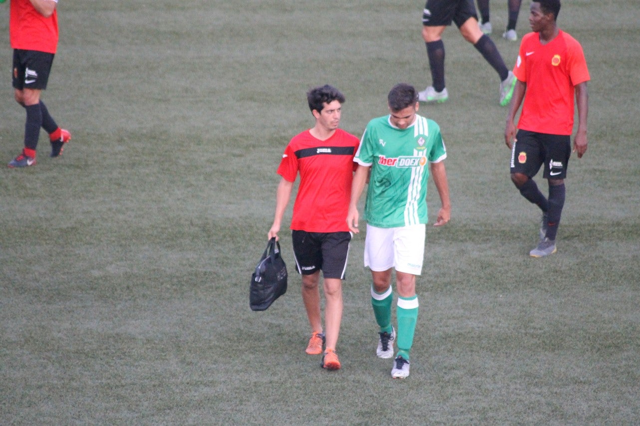 Algunas imágenes del encuentro de la segunda jornada de Tercera División disputado en el Emilio Macarro de Montijo y que terminó 2-1 (01-09-2019)