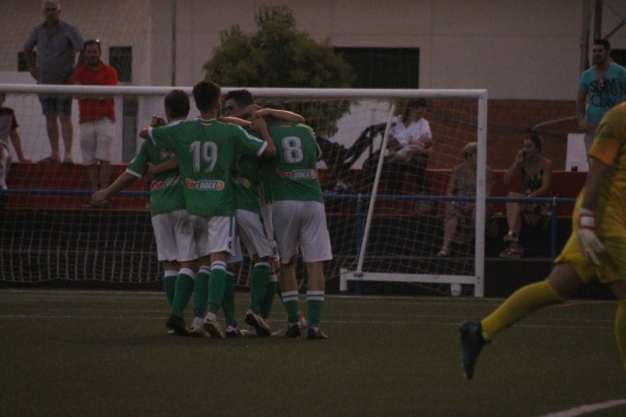 Algunas imágenes del encuentro de la segunda jornada de Tercera División disputado en el Emilio Macarro de Montijo y que terminó 2-1 (01-09-2019)