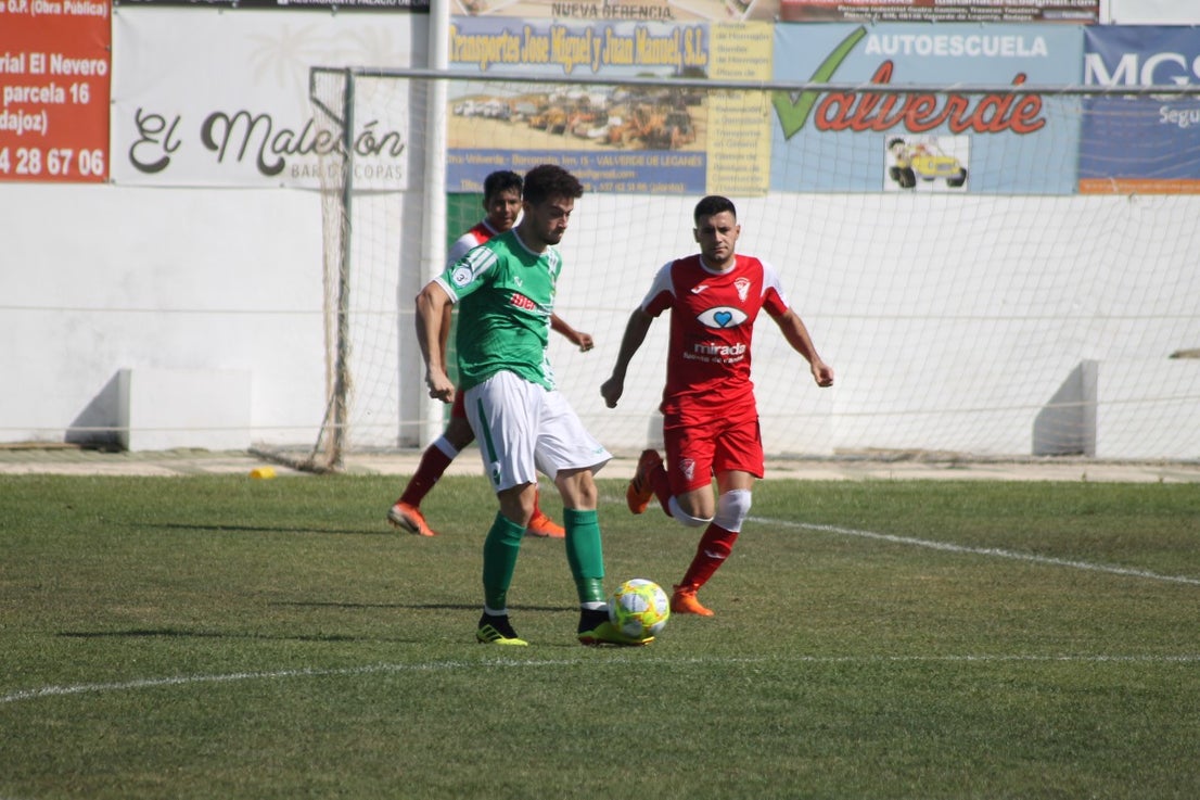 Algunas imágenes del encuentro de la tercera jornada de liga de Tercera División disputado en el Municipal de San Roque y que acabó 2-5 (08-09-2019)