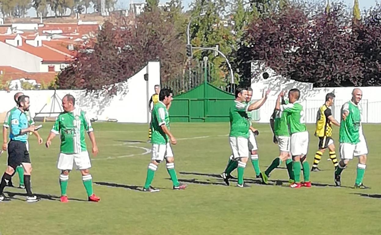 Los Veteranos vuelven a la senda del triunfo