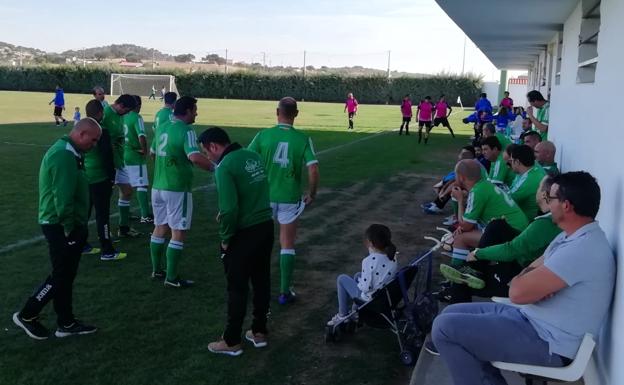 Preocupación en el descanso por el 0-3 