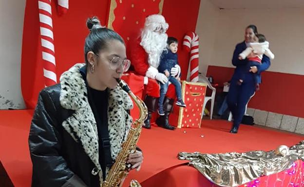 Visitas a Papa Noel en la Casa del Pueblo