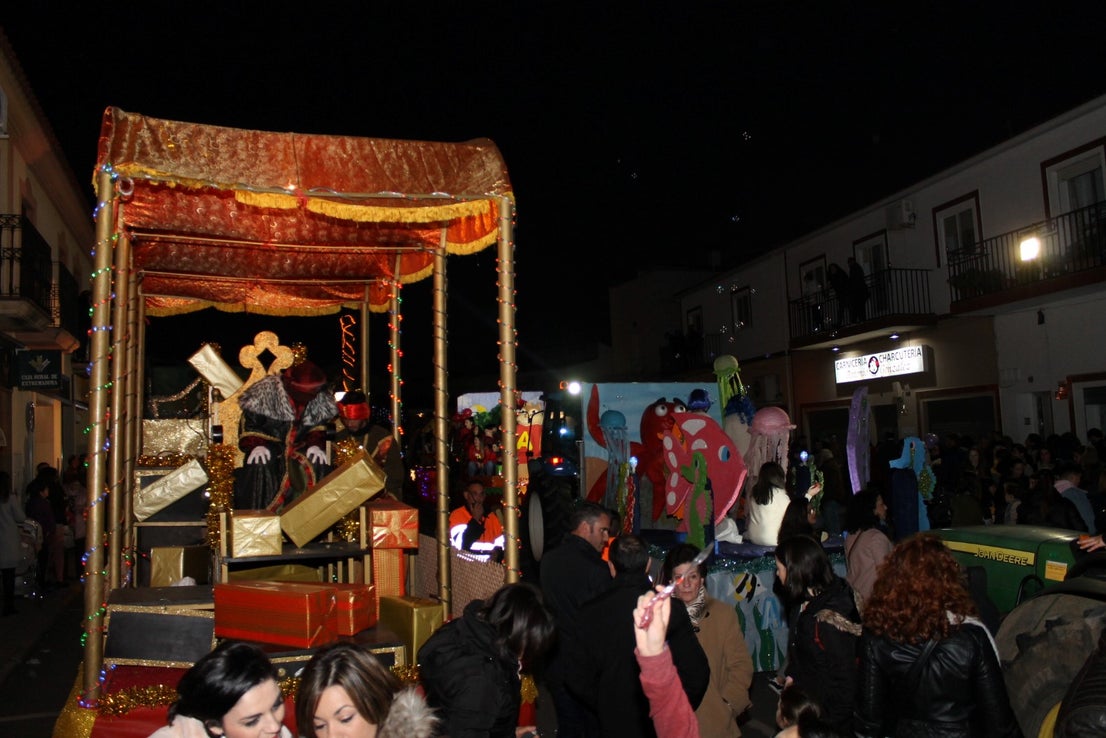 Fotos: Cabalgata de los Reyes Magos 2020 (III)