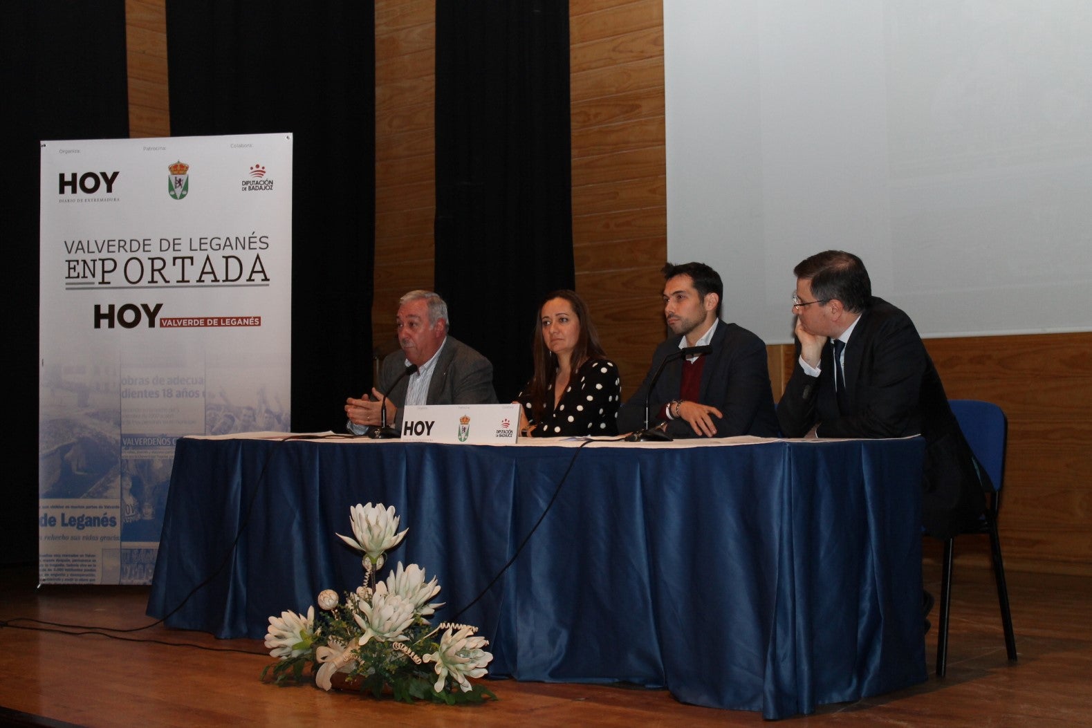 Fotos: 100 Números de HOY Valverde de Leganés (II)