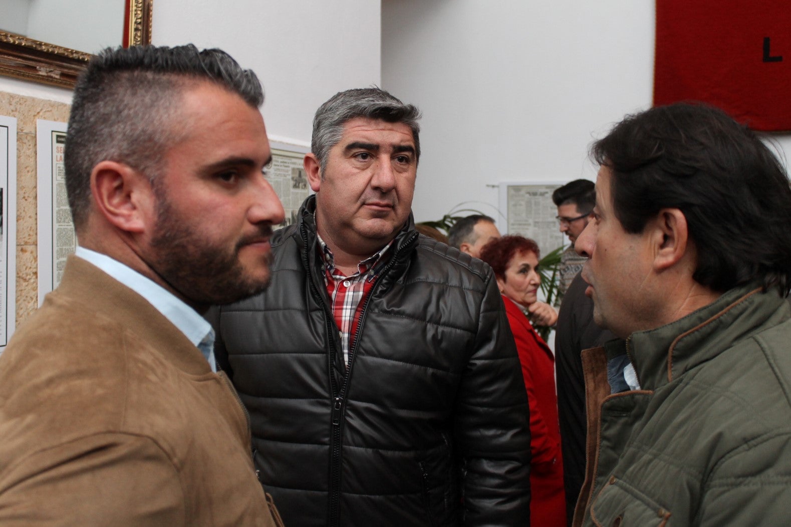 Fotos: 100 Números de HOY Valverde de Leganés (II)