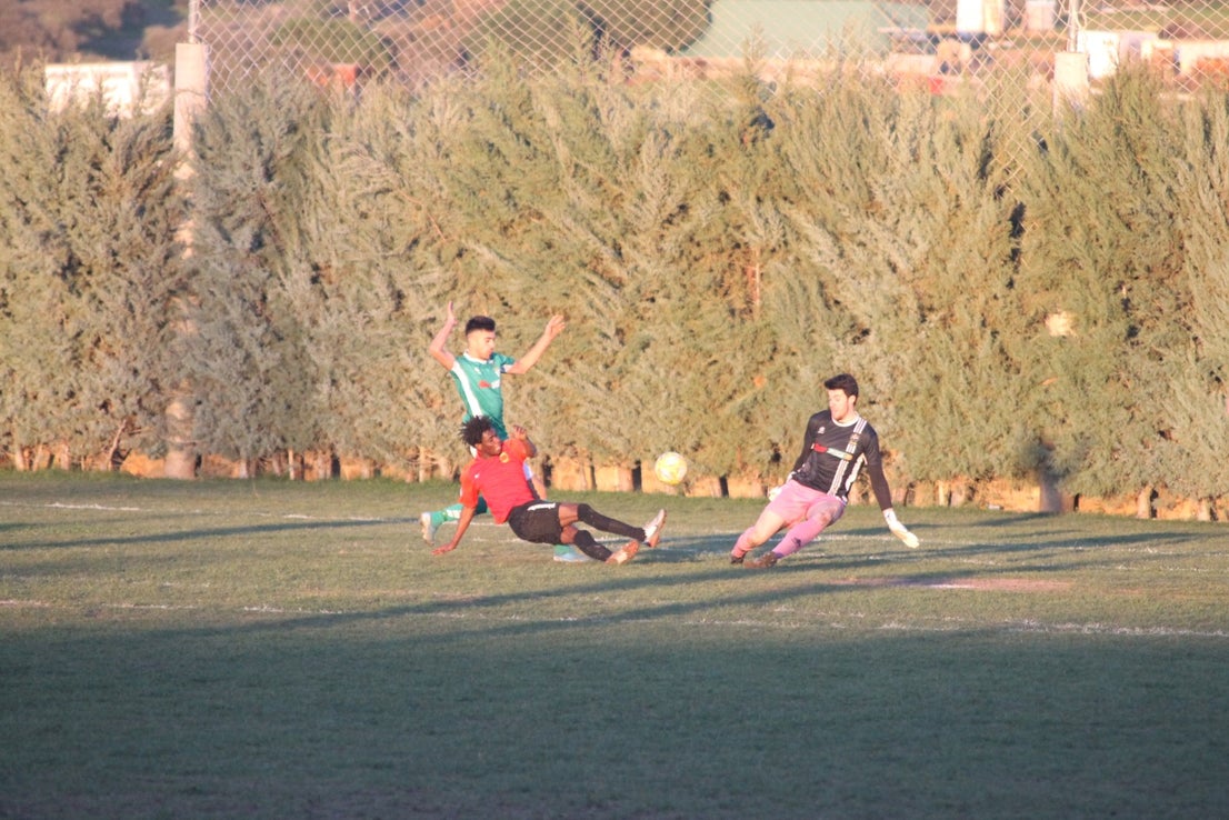 Fotos: Racing Valverdeño - Montijo (II)